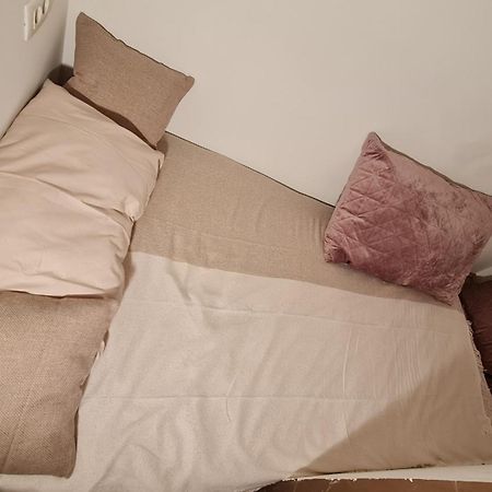 Plutus Apartments And Rooms With Free Parking โคเปร์ ภายนอก รูปภาพ