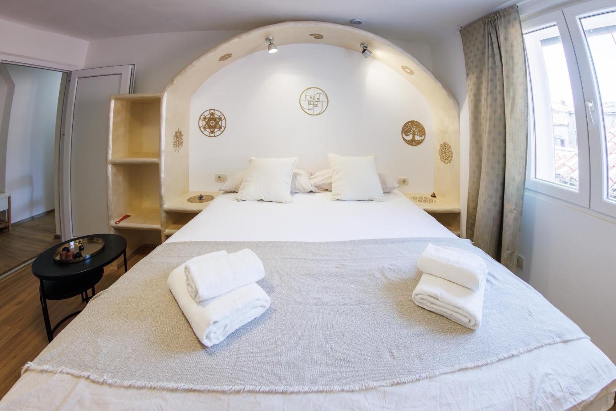 Plutus Apartments And Rooms With Free Parking โคเปร์ ภายนอก รูปภาพ
